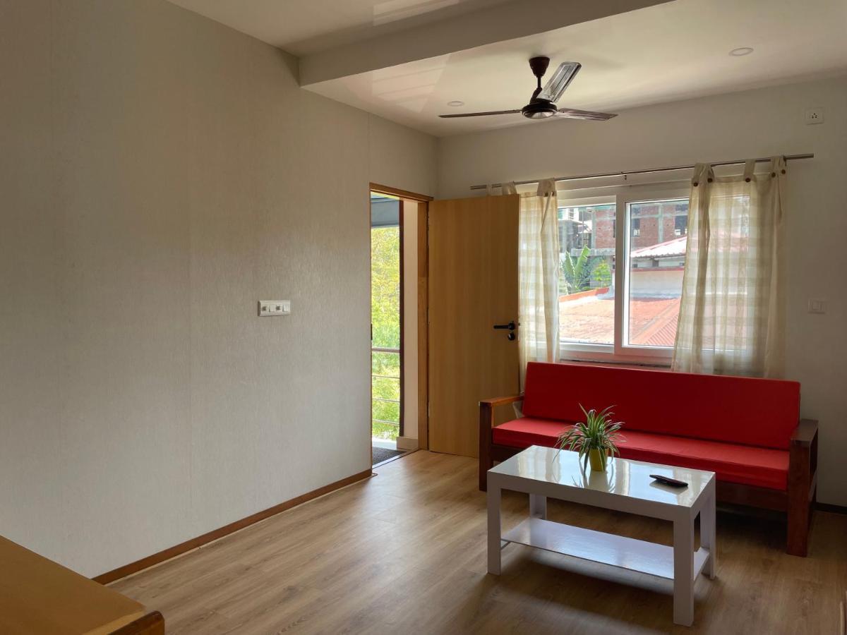 Casa Willow Dibrugarh Bagian luar foto
